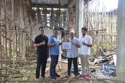 Masjid Baiturrahman Desa Teru terima bantuan dari PT Timah Tbk