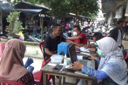 Puskesmas Hikun buka layanan vaksinasi COVID-19 di Pasar Tanjung