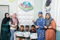 KS2 bawa anak dhuafa sunat gratis di Kidzunat Dokter Kiki