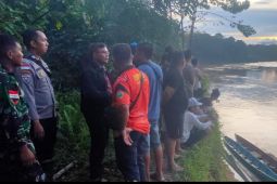 Seorang warga Kapuas Hulu dikabarkan tenggelam di sungai Mendalam