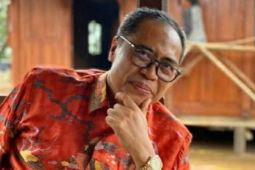 Pendiri "Indonesian Hajj Watch" minta DPR tolak kenaikan biaya haji