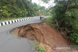 BPBD Tapsel: Curah hujan rusak sejumlah fasilitas umum masyarakat sejumlah kecamatan