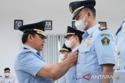 Kakanwil Kemenkumham Babel Lantik Pejabat Keimigrasian