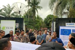 Ratusan warga Padang Tiji tolak pengungsi rohingya