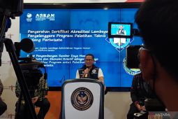 Sandiaga Uno fokus tingkatkan rating Indonesia dalam wisata ramah muslim