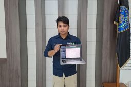 Cara mahasiswa UMM menguji viabilitas polen kelapa sawit dengan AI