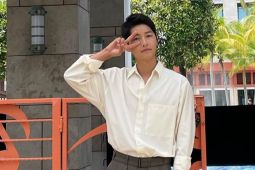 Aktor Song Joong Ki umumkan menikah dengan Katy Louise Saunders