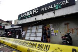 Manajemen Arema FC pertimbangkan untuk bubarkan skuadnya