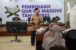 Pemkot Kediri bina tutor program "Qurma"