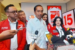 Jokowi sebut terkait kandidat capres-cawapres itu urusan partai, jangan libatkan istana