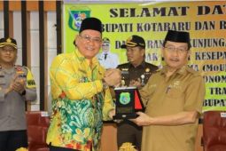 Kotabaru Regent quickens sea toll plan to rein in inflation