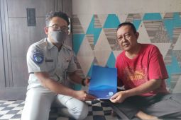 Kurang dari 24 jam Jasa Raharja Babel serahkan santunan korban kecelakaan di Air Ketekok Belitung