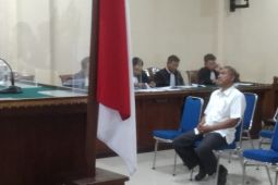 Terdakwa korupsi jalan sampaikan eksepsi di depan jaksa