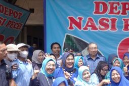 Mantan Presiden SBY bernostalgia nikmati nasi pecel di Depot 99 Madiun
