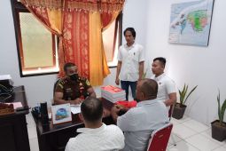 Polres SBB kembali serahkan satu tersangka perkara korupsi ke JPU