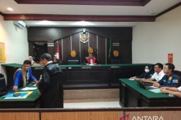 Sidang perdana gugatan praperadilan kasus pencabulan santri di Jember