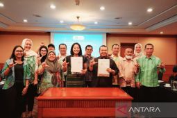 Pemkab Tapsel - Konservasi Indonesia "MoU" kelola bentang alam berkelanjutan