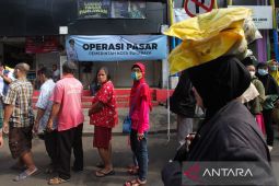 Pemprov Jatim gelar operasi pasar tekan kenaikan harga beras