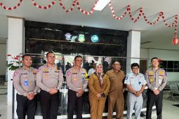 Pantau Pelayanan Publik, Kepala Bapenda dan Dirlantas Kunjungan Kerja ke Samsat Serang