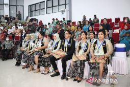 Gubernur minta dokter baru lulusan Unpatti mengabdi di Maluku