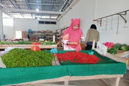 Harga bahan pokok di pasar tradisional Batanghari masih relatif stabil
