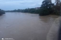 Status Sungai Ciberang Lebak kembali menjadi waspada banjir