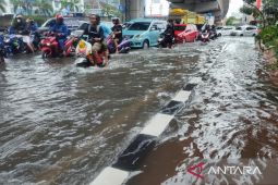 Selasa BMKG prakirakan cuaca sebagian besar Indonesia berawan, termasuk Ambon-Sofifi