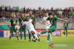 Liga 1: Pertahankan tren kemenangan, Persebaya lumat PSS 4-2