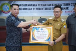 Pemkot Pontianak raih dua penghargaan dari BNN Kalbar