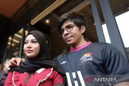 Begini cara Atta dan Aurel maknai hari kasih sayang