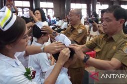 130 mahasiswa Akper Pemkab Taput jalani "capping day"