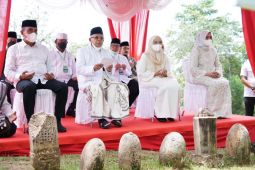 Wapres Ma'ruf ziarah ke kompleks makam Islam tua Mahligai di Barus Sumut