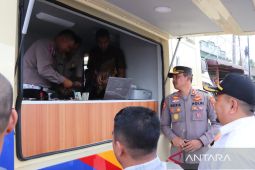 Samsat Panyabungan miliki mobil Samsat keliling