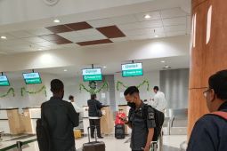 Dua WNA asal Nigeria dideportasi Kanwil Kemenkumham Jatim