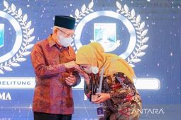 Pemprov Jatim raih dua penghargaan "KPPU Award 2023"