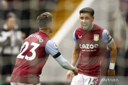 Tinggalkan Aston Villa, Coutinho resmi kembali klub masa kecilnya