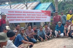 Warga pasang spanduk tolak ganti rugi lahan IKN karena persoalan nilai