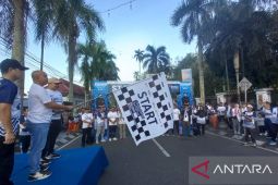Ribuan generasi milenial Pangkalpinang ikuti Jalan Sehat BUMN