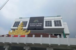 Kejati tetapkan tiga pegawai Kejari Bandarlampung sebagai tersangka korupsi