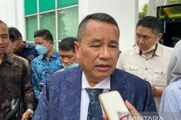 Hotman Paris sebut saksi JPU untungkan Teddy Minahasa