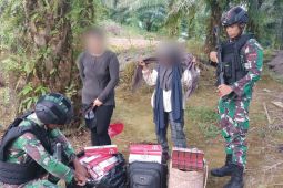 Satgas Pamtas gagalkan upaya penyelundupan rokok ilegal dari Malaysia