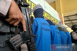 Polres Indramayu ringkus 4 tersangka pencuri lintas daerah
