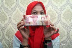 Mengubah sisa sampah menjadi duit