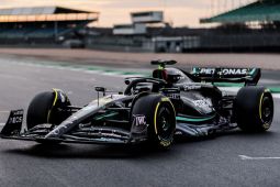 Formula 1: Pebalap Hamilton optimis dengan pengembangan Mercedes W14