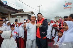 Bupati Bangka Selatan rangkul seluruh komponen masyarakat dalam membangun daerah