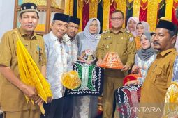 Aceh Barat dukung pengembangan kerajinan sulam benang emas