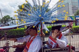 Anies  Baswedan tiba di DPP PKS naik delman