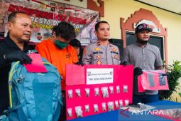 Polisi tahan warga Belarusia terlibat transaksi ganja