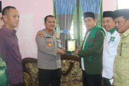 Kapolres Langkat silaturahmi ke PC NU