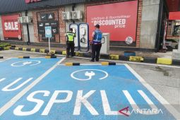 Jasamarga siapkan empat SPKLU di tol Semarang-Batang untuk fasilitasi pemudik